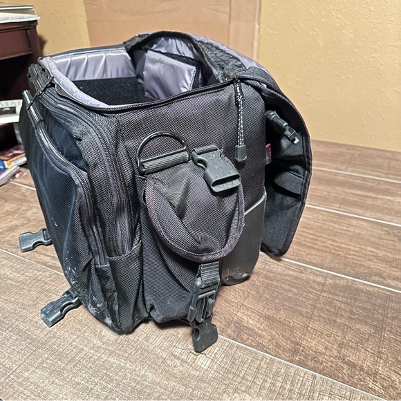 Tamrac Cyber Pro Series  Camera/Laptop Bag - Picture 5 of 6